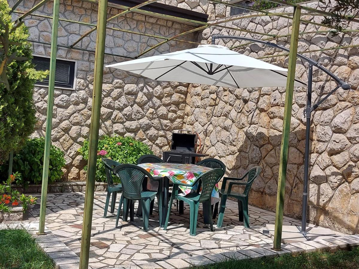 Apartment Mediterranean Garden Rijeka Ngoại thất bức ảnh