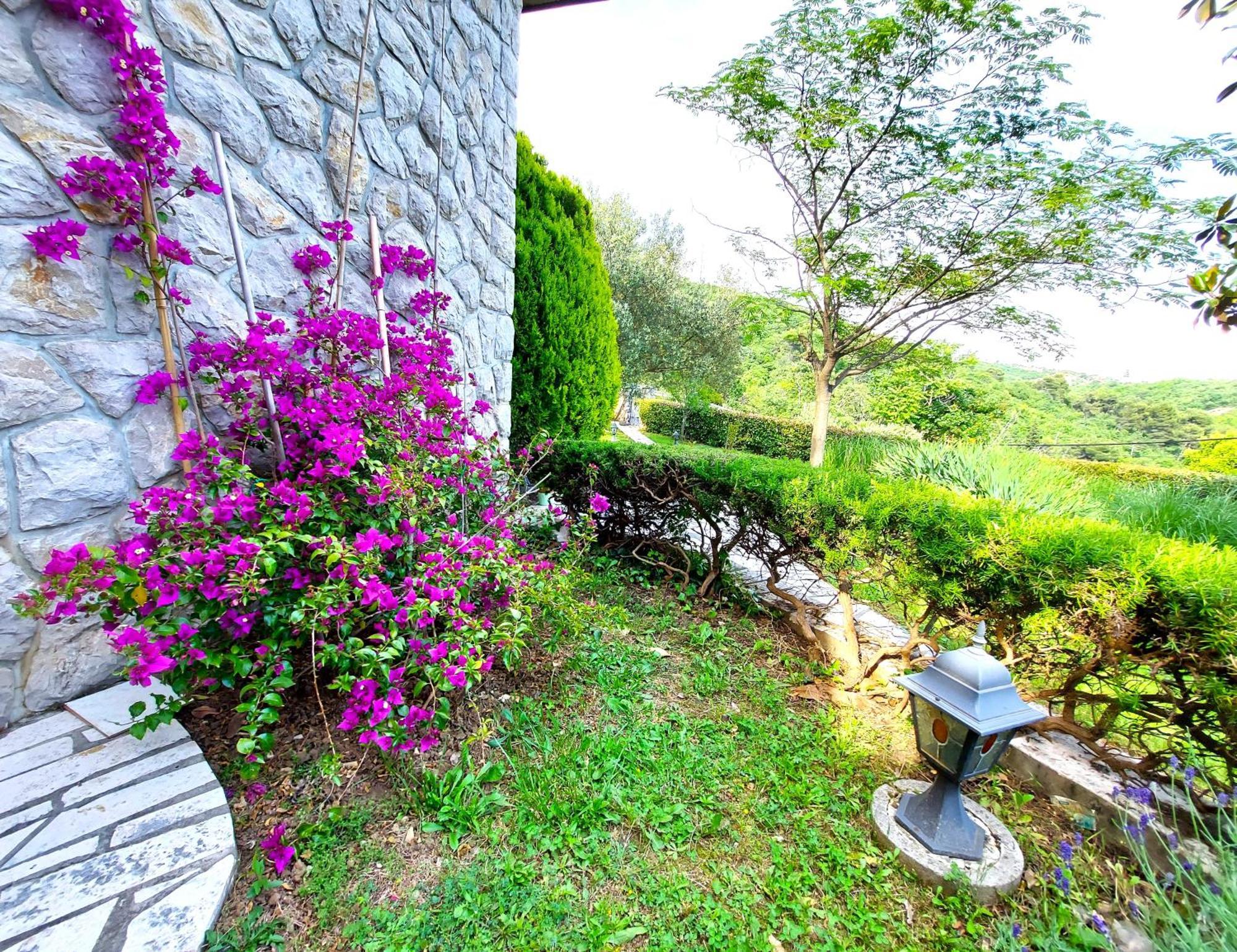 Apartment Mediterranean Garden Rijeka Ngoại thất bức ảnh